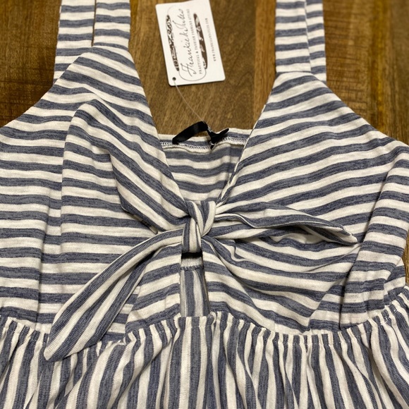 Striped blue tank top. - Picture 4 of 4